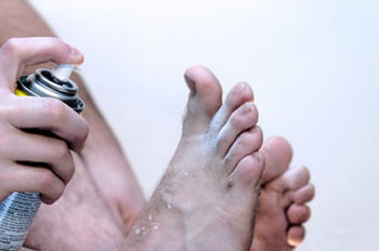 Athletes foot treatment in the Manatee County, FL: Bradenton (University Park, Bayshore Gardens, Palmetto, Foxleigh, Lakewood Ranch, Ellenton, Parrish) and Sarasota County, FL: Sarasota (South Gate Ridge, Sarasota Springs, Venice, Laurel, Osprey, Fruitville, South Sarasota, North Sarasota, Southgate, Bee Ridge) areas